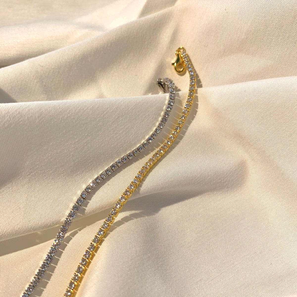 [Luxe Jewelry]Radiant Shinning Princess Cut Tennis Bracelet