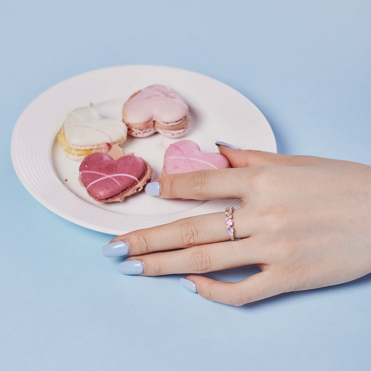 [Luxe Jewelry]Delicate Vibrant Emerald Cut Daily Ring