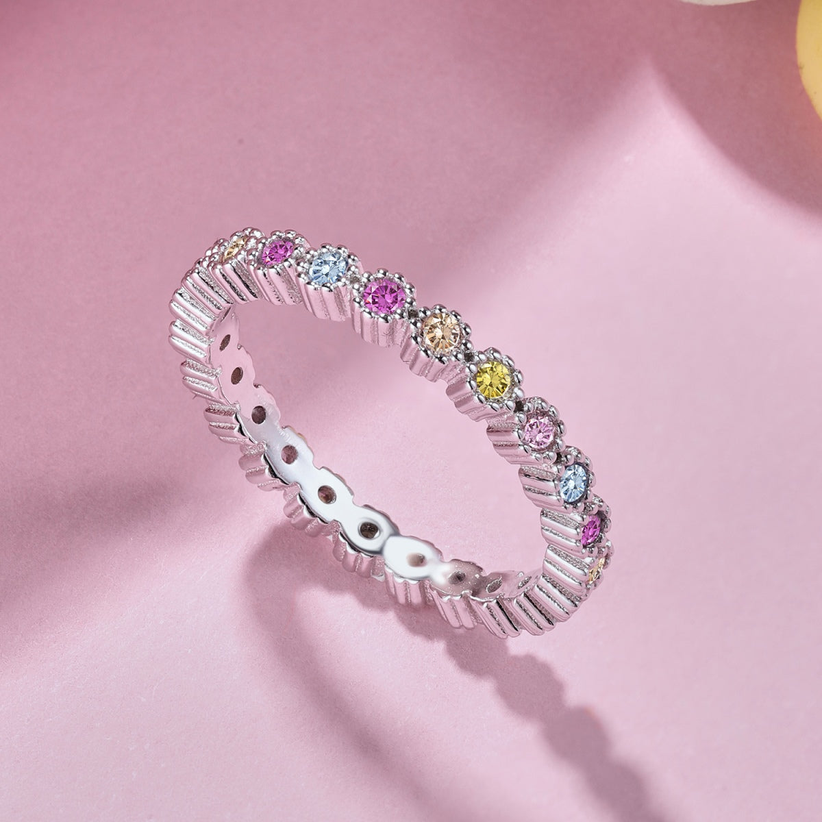 [Luxe Jewelry]Unique Scintillating Round Cut Daily Ring