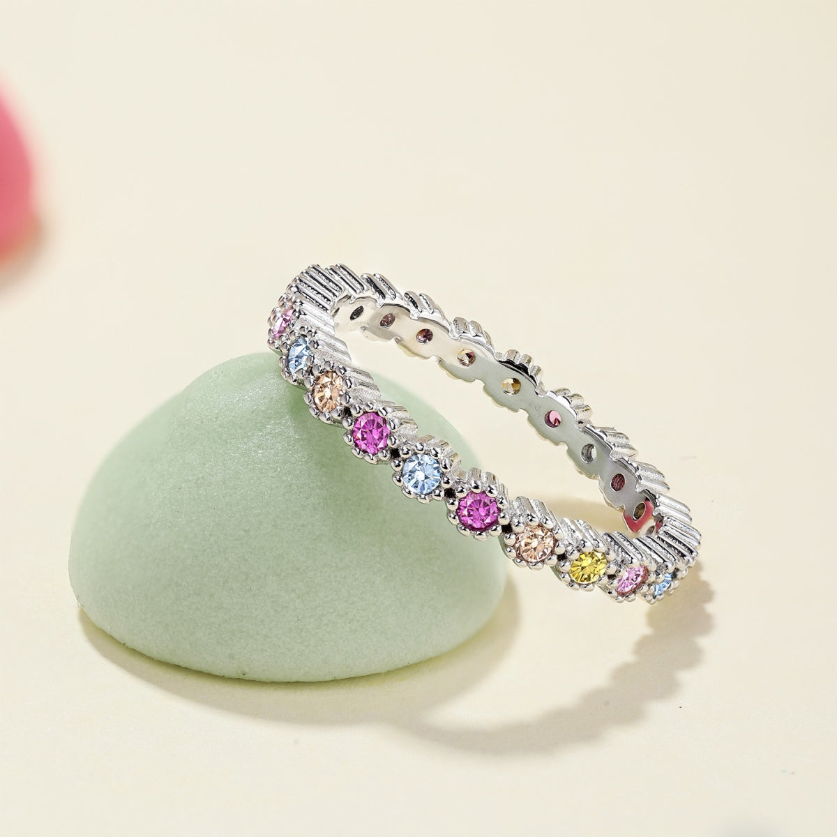 [Luxe Jewelry]Unique Scintillating Round Cut Daily Ring