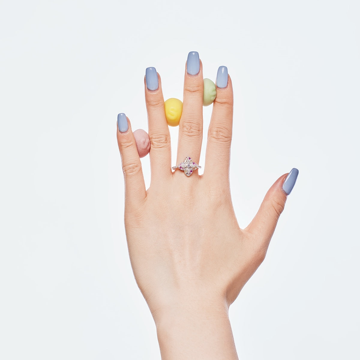 [Luxe Jewelry]Luxurious Colorful Flower Shape Banquet Ring