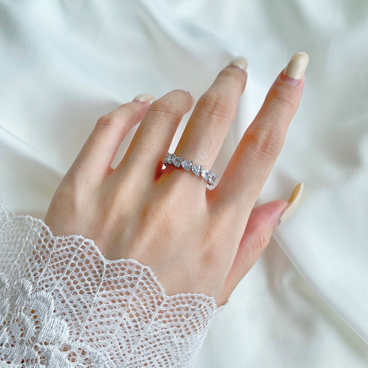 [Luxe Jewelry]0.25 Carat Radiant Romance Heart Cut Lover Ring
