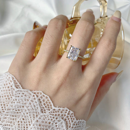 [Luxe Jewelry]4.0 Carat Luxurious Engagement Ring