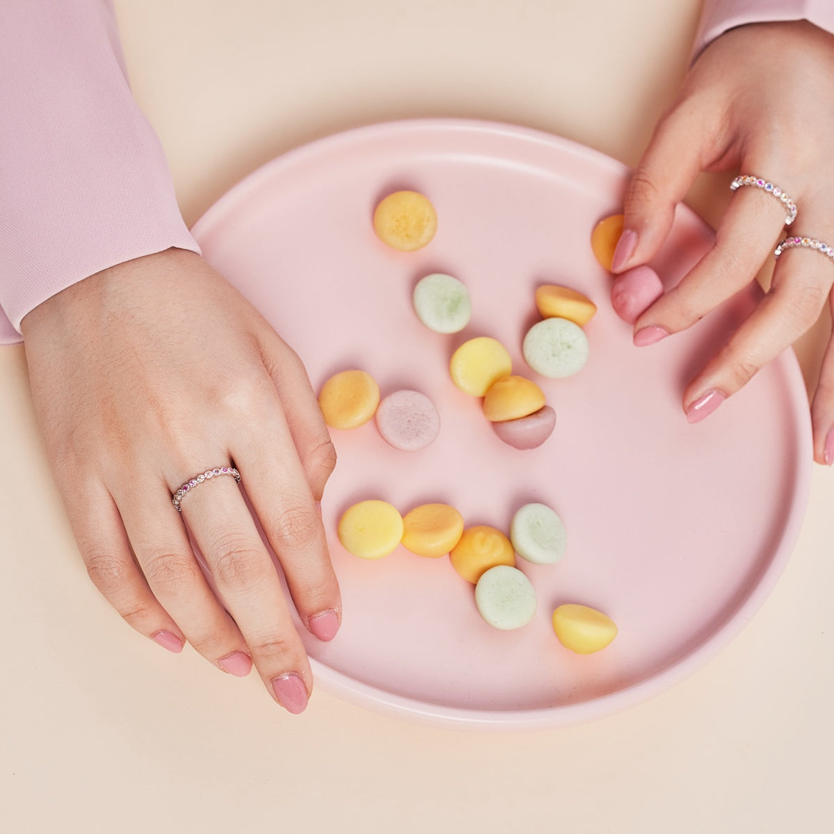 [Luxe Jewelry]Unique Scintillating Round Cut Daily Ring