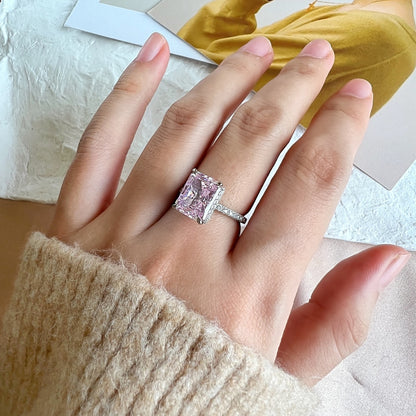 [Luxe Jewelry]4.0 Carat Luxurious Engagement Ring