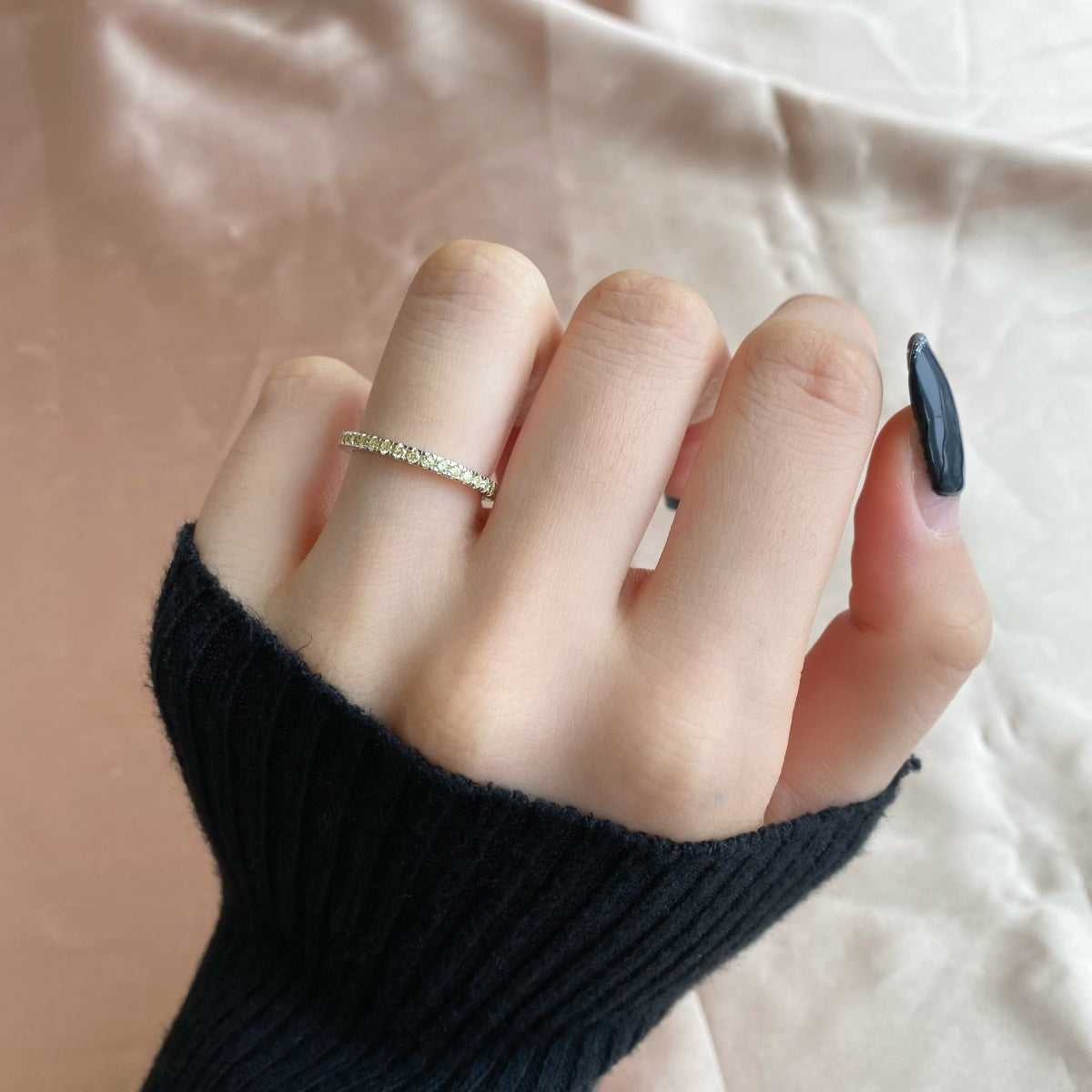 [Luxe Jewelry]Delicate Sparkling Round Cut Daily Ring