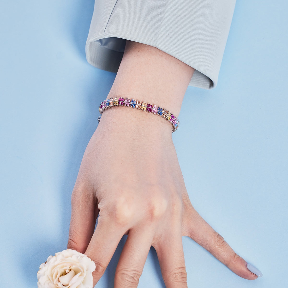 [Luxe Jewelry]Sparkling Exquisite Multi Cut Party Bracelet