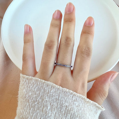 [Luxe Jewelry]Delicate Sparkling Round Cut Daily Ring
