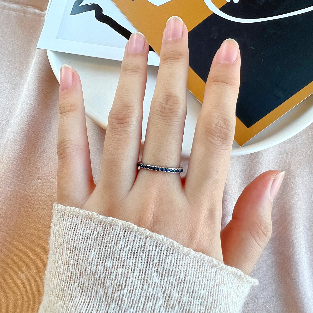 [Luxe Jewelry]Delicate Sparkling Round Cut Daily Ring