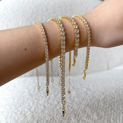 [Luxe Jewelry]Sparkling Radiant Princess Cut Tennis Bracelet