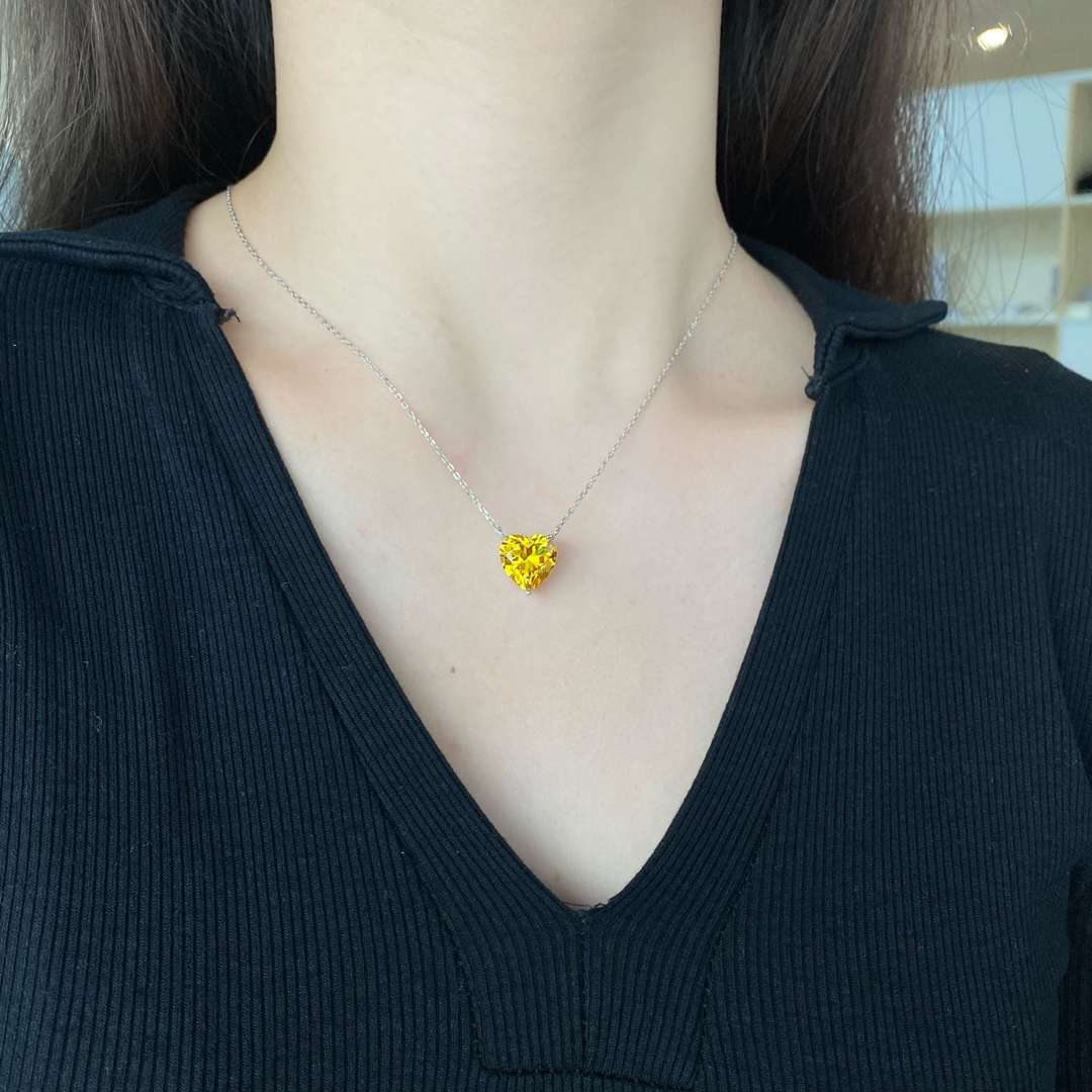 [Luxe Jewelry]6.0 carat Radiant Heart Shape Necklace