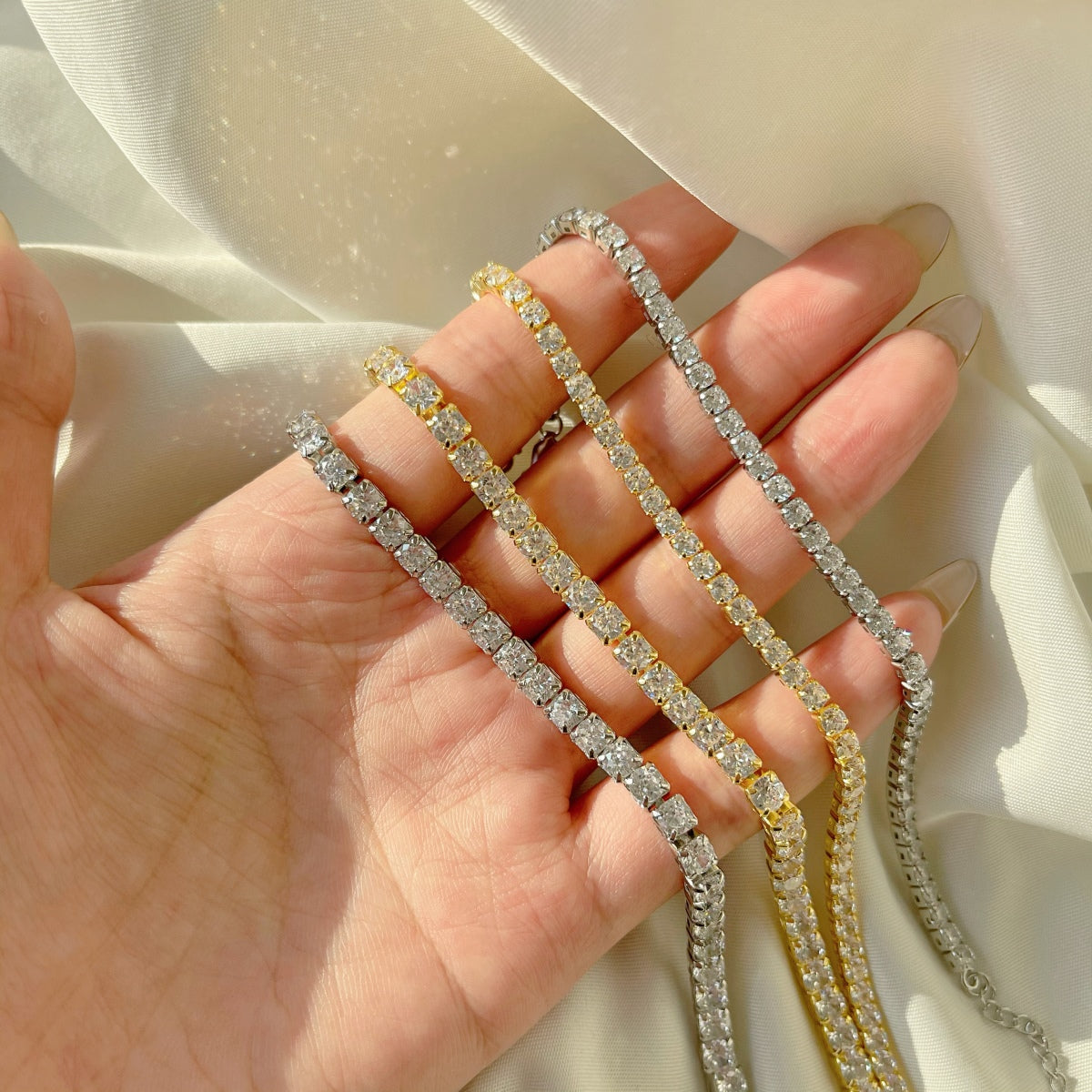 [Luxe Jewelry]Sparkling Radiant Princess Cut Tennis Bracelet
