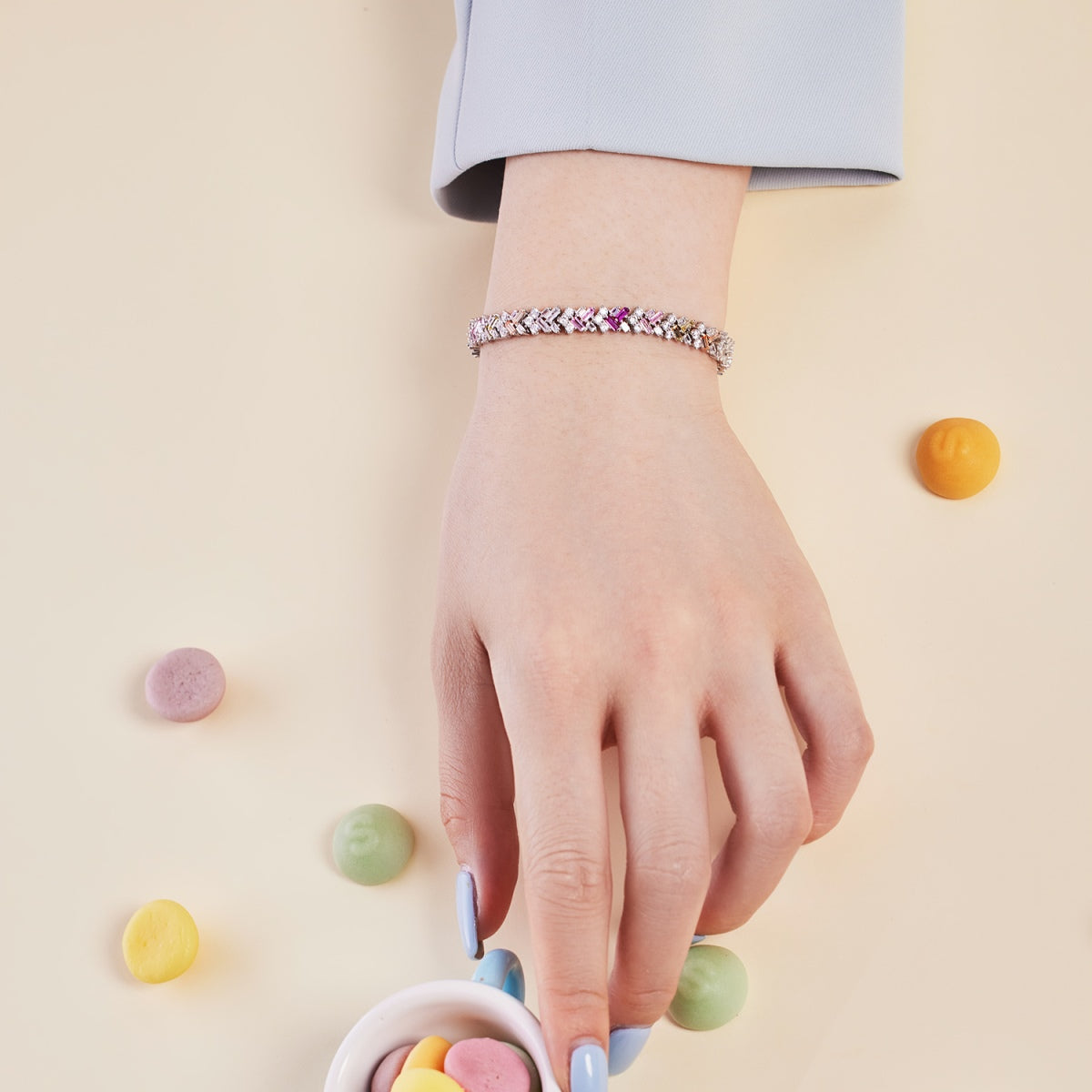 [Luxe Jewelry]Dazzling Unique Multi Shape Daily Bracelet