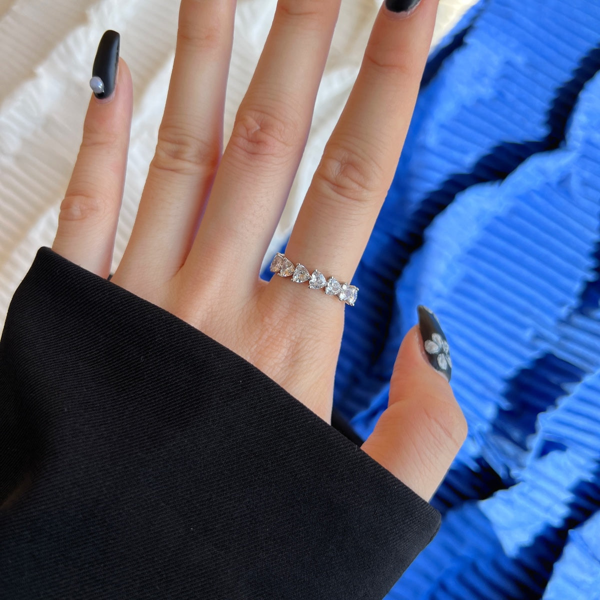 [Luxe Jewelry]0.25 Carat Radiant Romance Heart Cut Lover Ring