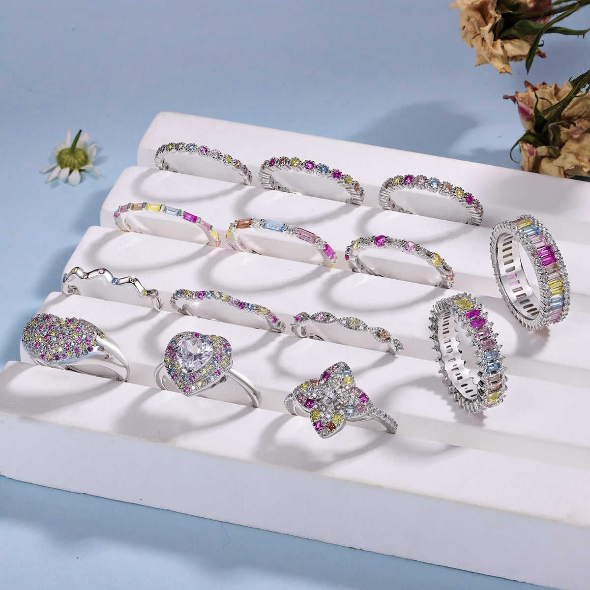 [Luxe Jewelry]Luxurious Colorful Flower Shape Banquet Ring