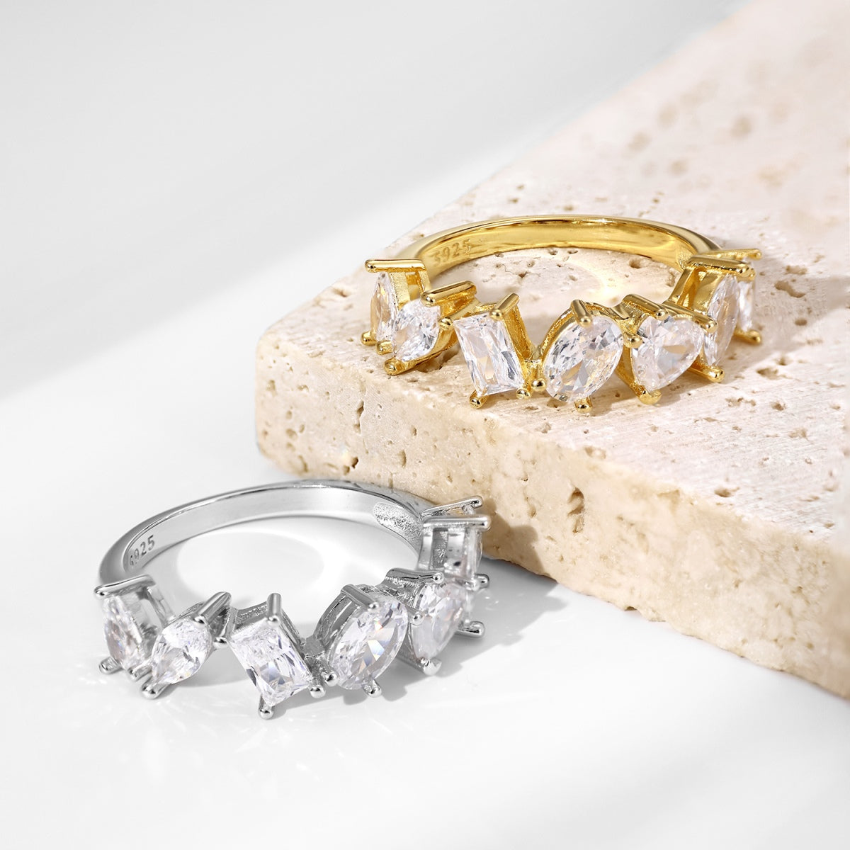 [Luxe Jewelry]Delicate Multi Cut Ring