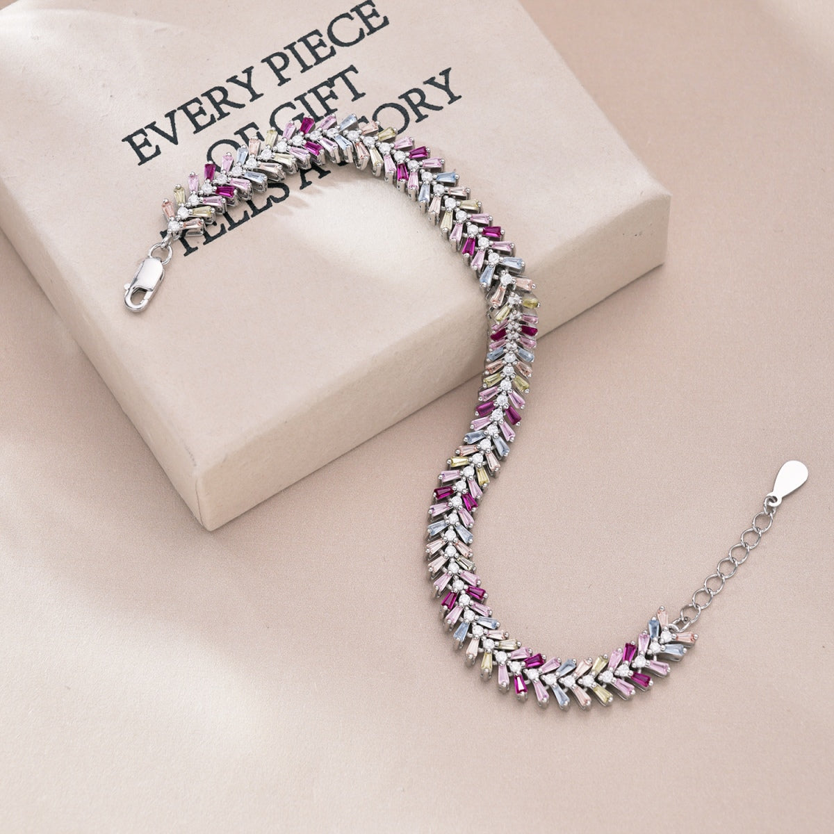 [Luxe Jewelry]Dainty Radiant Emerald Cut Daily Bracelet