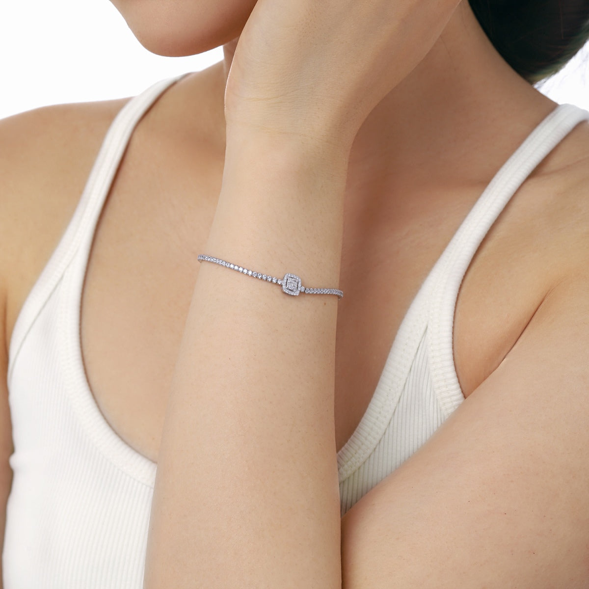 [Luxe Jewelry]Luxurious Dazzling Square Shape Banquet Bracelet