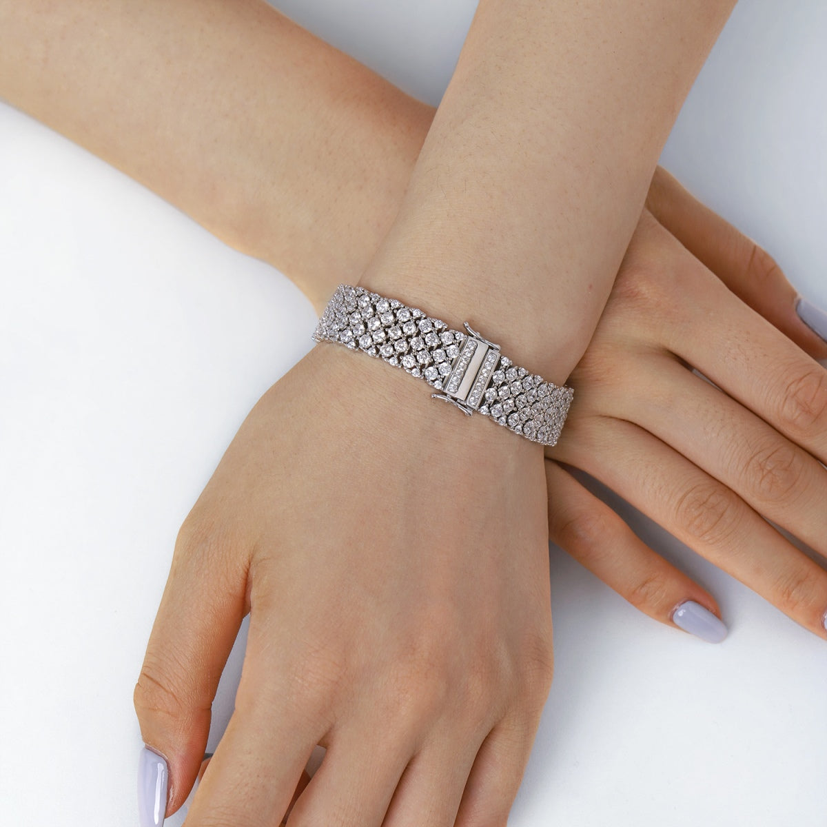 [Luxe Jewelry]Ornate Elegant Round Cut Party Bracelet