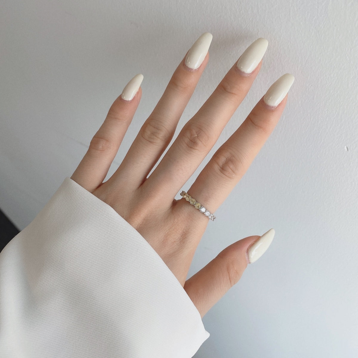 [Luxe Jewelry]Sparkling Round Cut Tennis Ring
