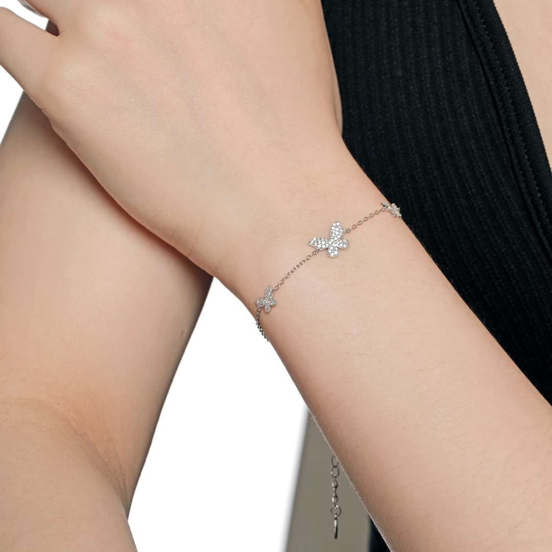 [Luxe Jewelry]Delicate Butterfly Pendant Bracelet