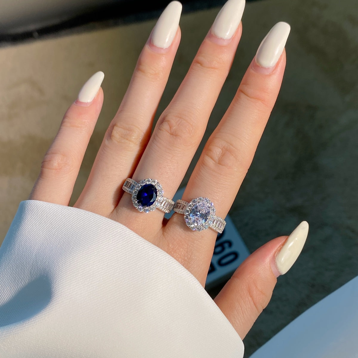 [Luxe Jewelry]1.5 Carat Dazzling Charming Oval Cut Banquet Ring