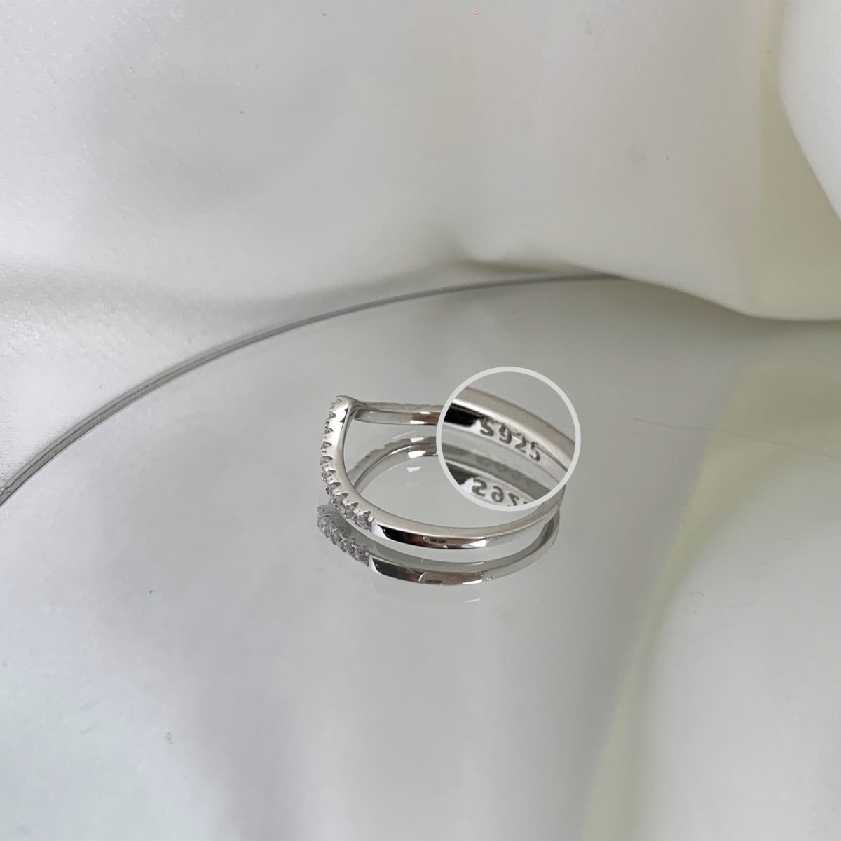 [Luxe Jewelry]Elaborate Tennis Band Ring