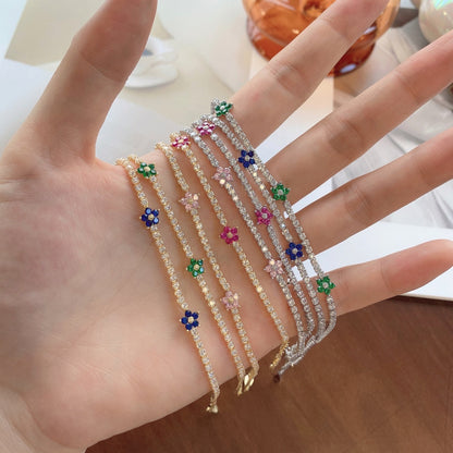 [Luxe Jewelry]Sparkling Flower Shape Tennis Bracelet
