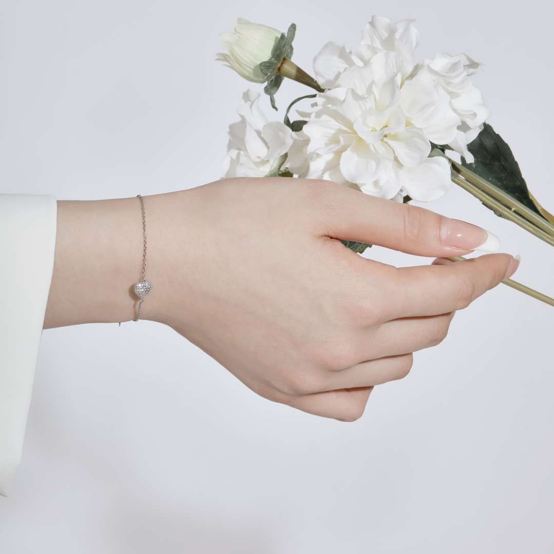 [Luxe Jewelry]Heart-Shaped Gentle and Versatile Bracelet