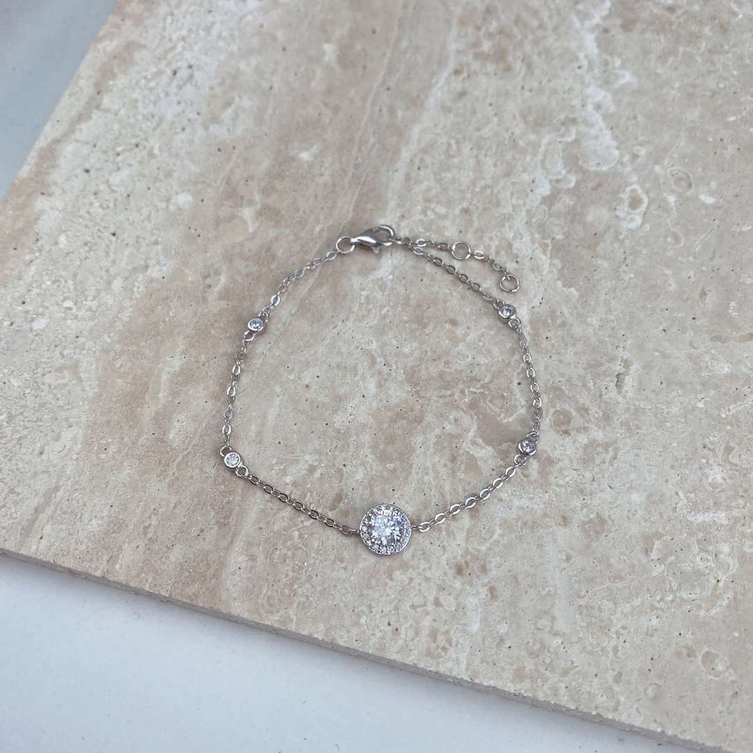 [Luxe Jewelry]Dazzling Round Cut Shape Bracelet