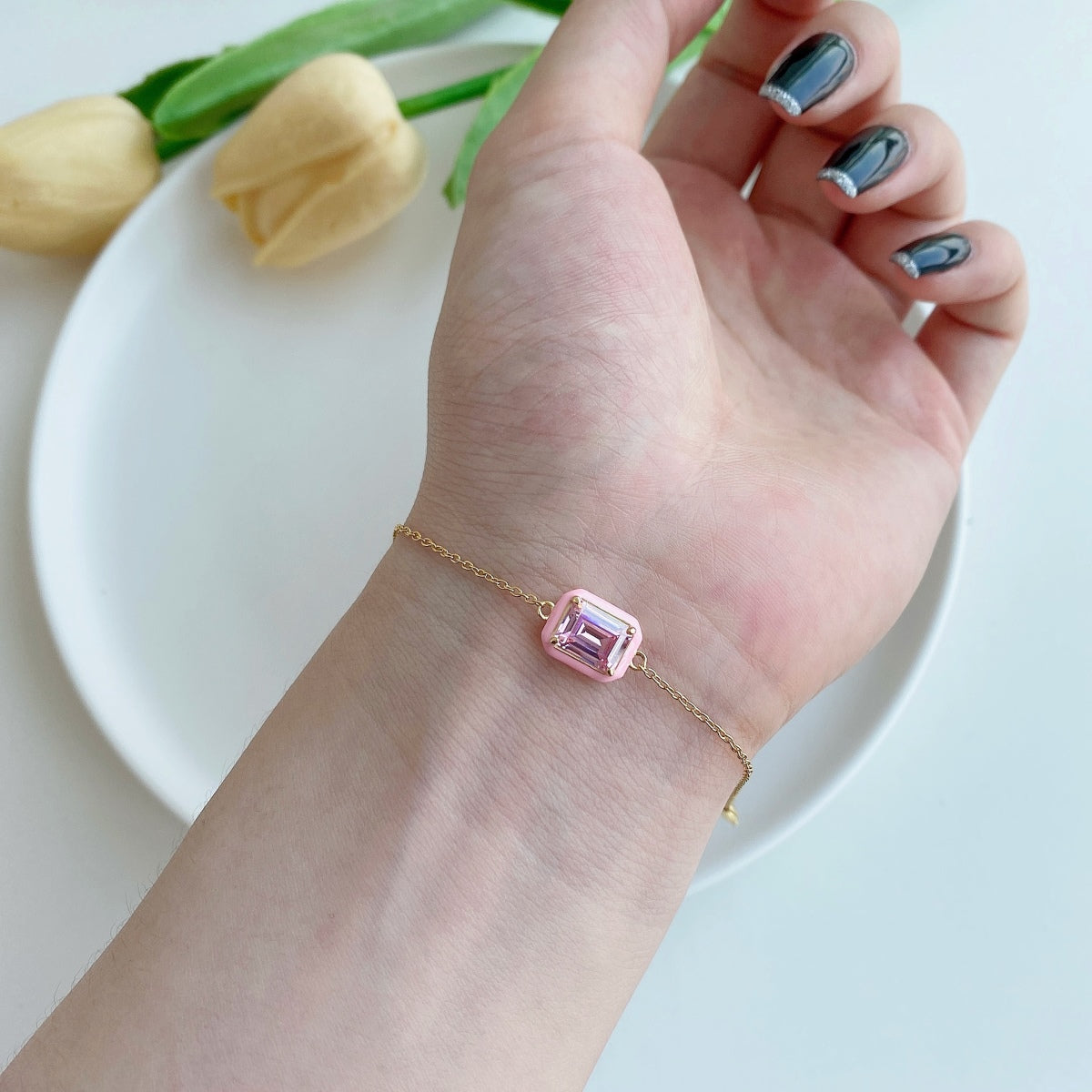 [Luxe Jewelry]2.0 Carat Sparkling Colorful Emerald Cut Daily Bracelet