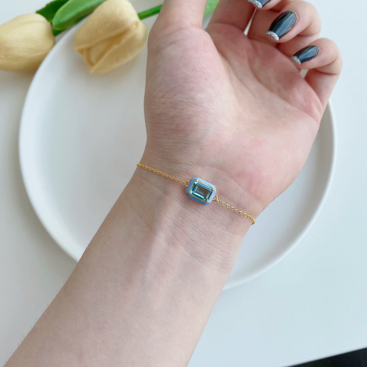 [Luxe Jewelry]2.0 Carat Sparkling Colorful Emerald Cut Daily Bracelet