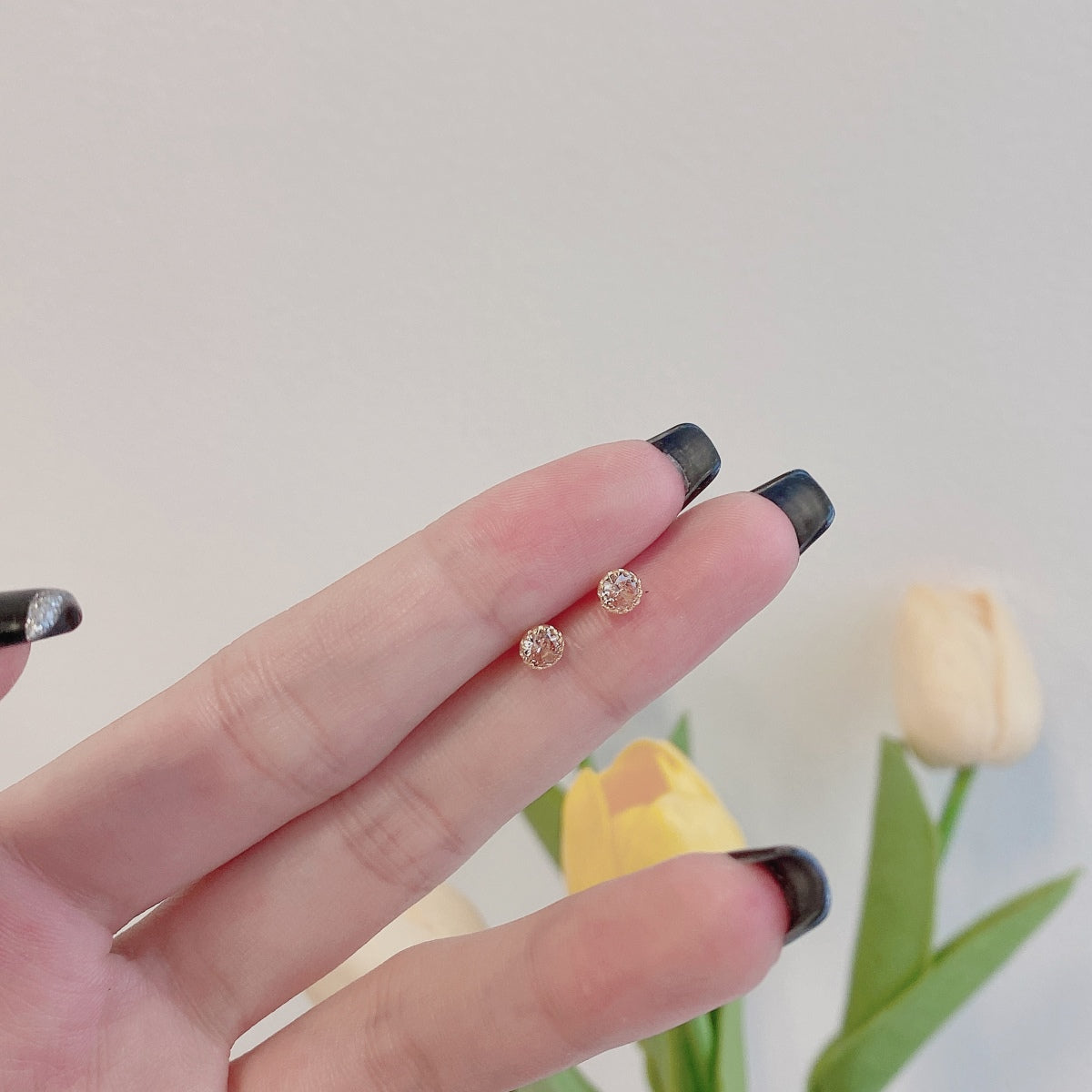 [Bijoux de luxe] Boucles d'oreilles rondes colorées et étincelantes