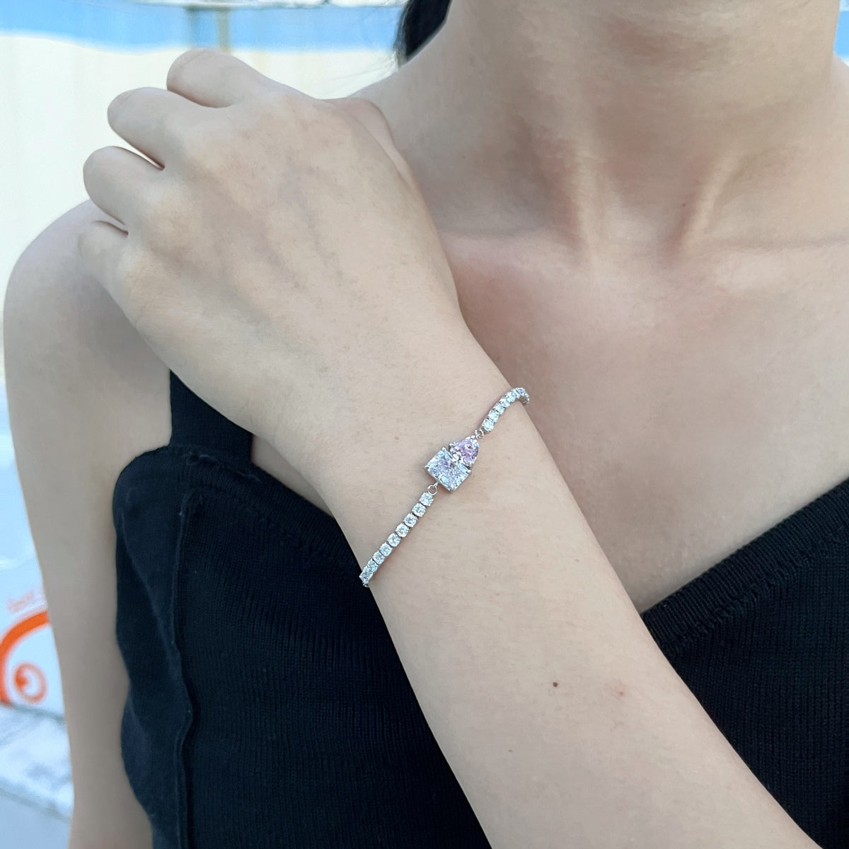 [Luxe Jewelry]Dazzling Unique Multi Shape Lover Bracelet