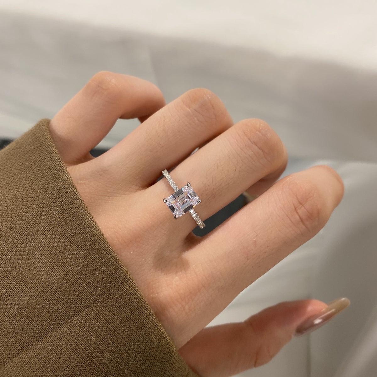 [Luxe Jewelry]2.0 Carat Scintillating Ornate Radiant Cut Party Ring
