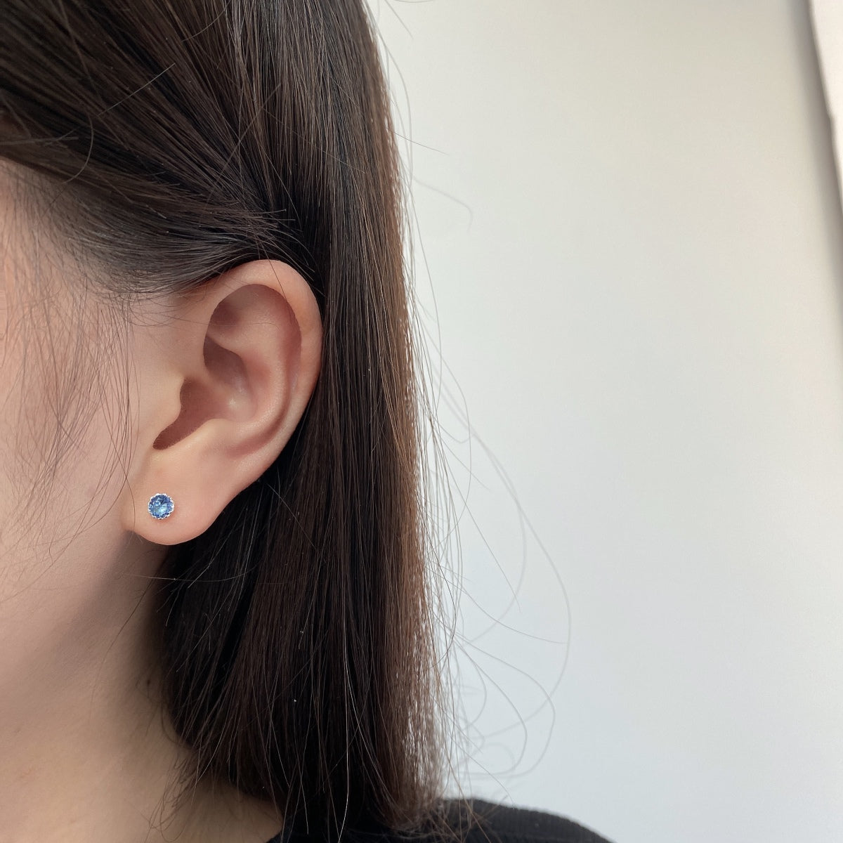 [Bijoux de luxe] Boucles d'oreilles rondes colorées et étincelantes