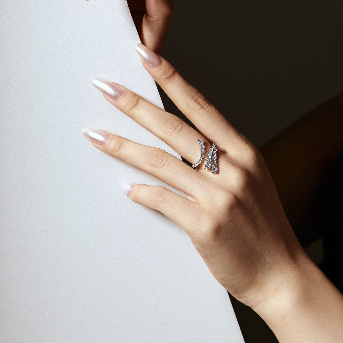 [Luxe Jewelry]Unique Vivid Snake Shape Daily Ring