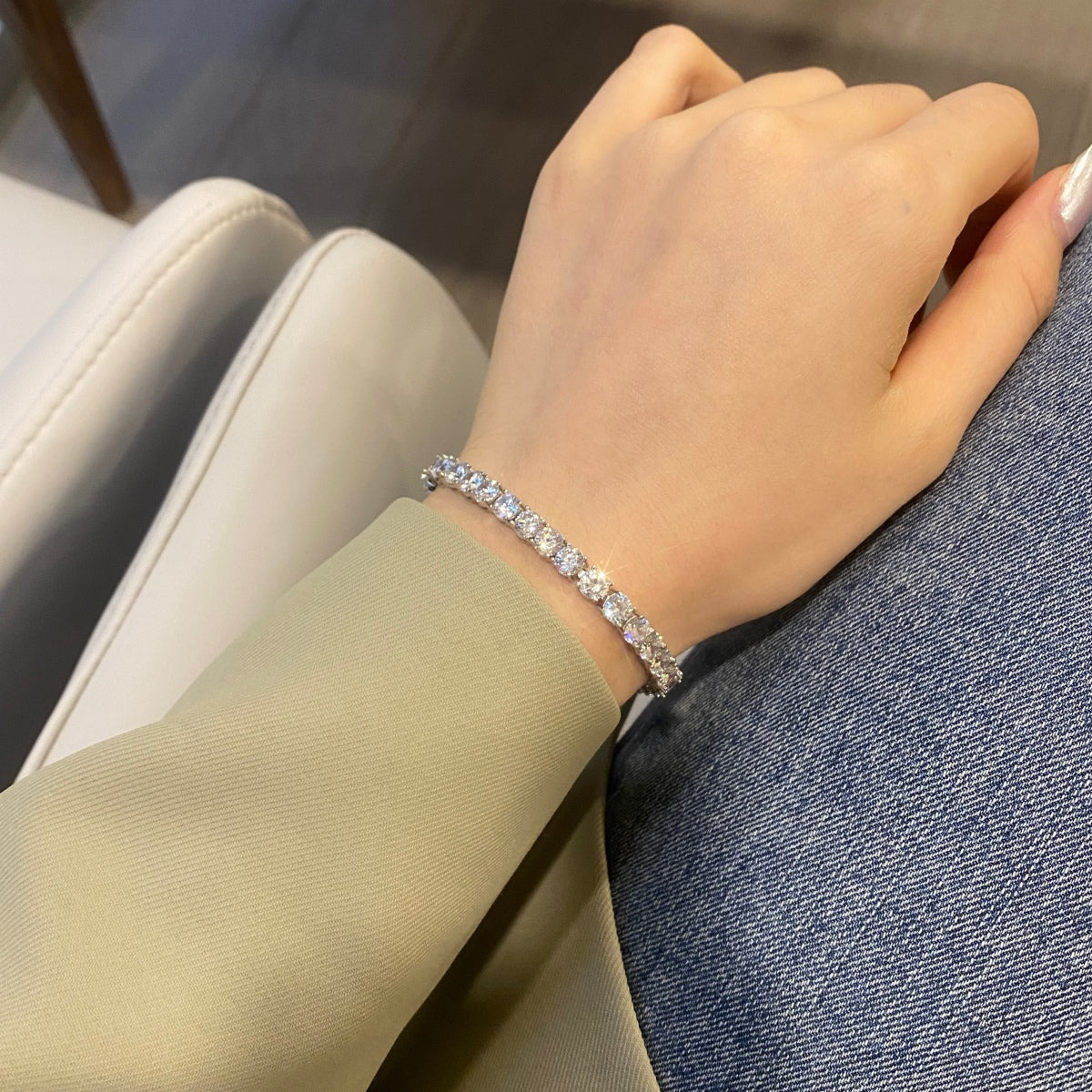 [Luxe Jewelry]Ornate Sparkling Round Cut Wedding Bracelet