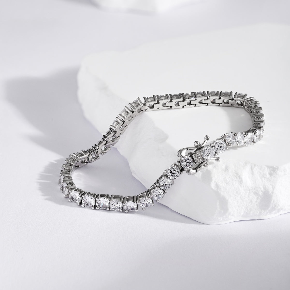 [Luxe Jewelry]Luxurious Ornate Round Cut Tennis Bracelet