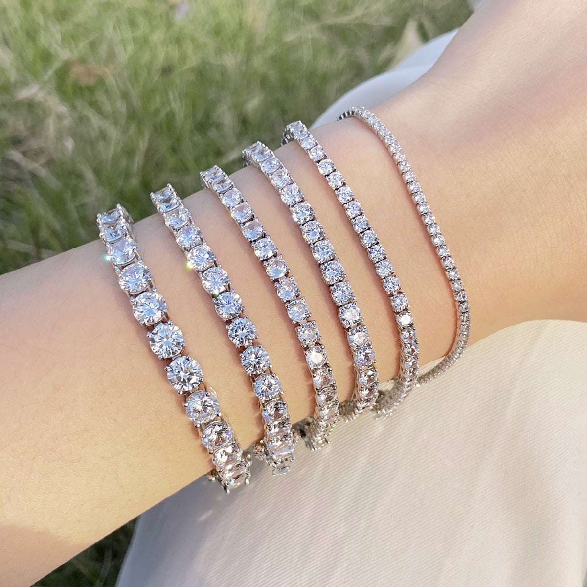 [Luxe Jewelry]0.75 Carat Dazzling Round Cut Wedding Bracelet