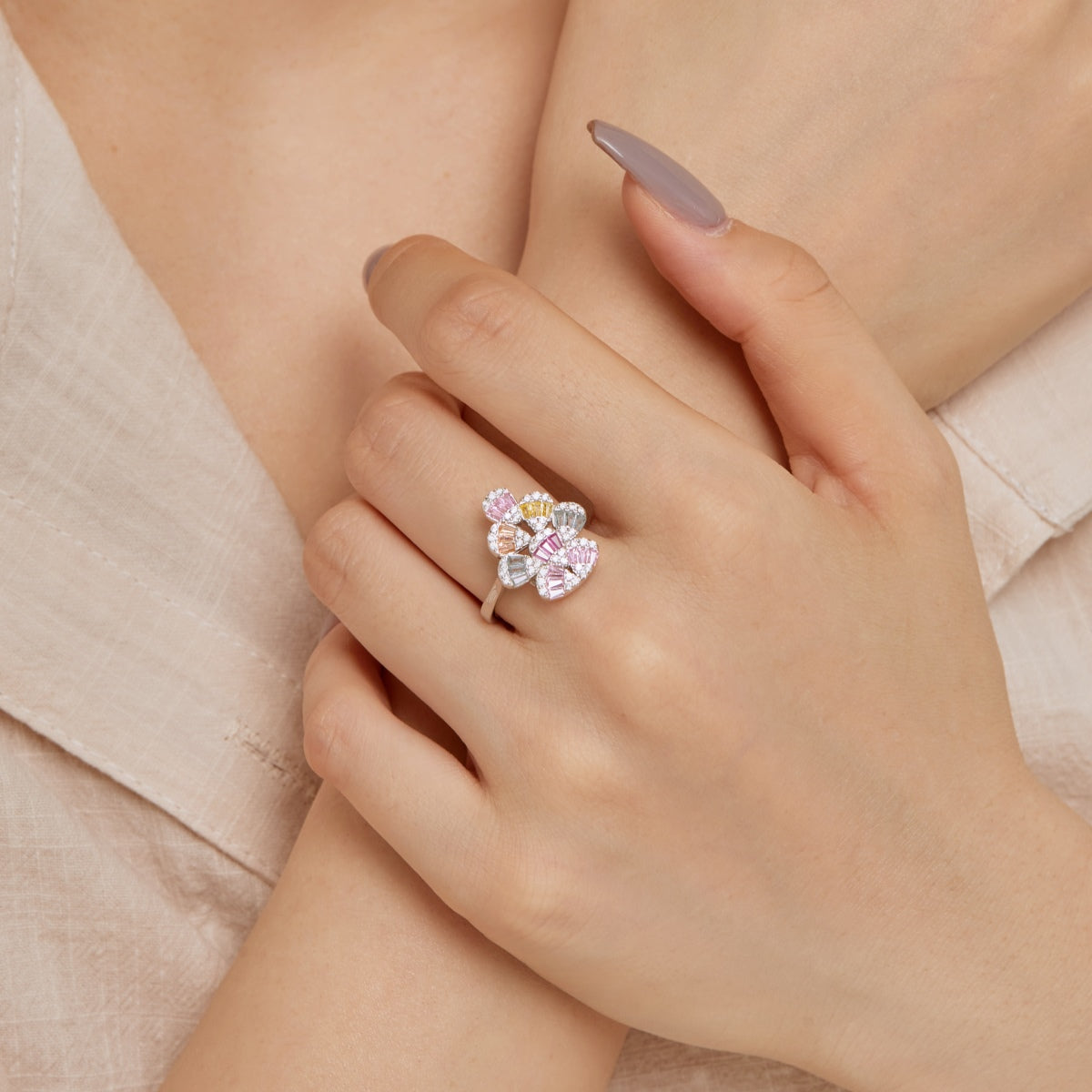 [Luxe Jewelry]Sparkling Colorful Water Drop Shape Daily Ring