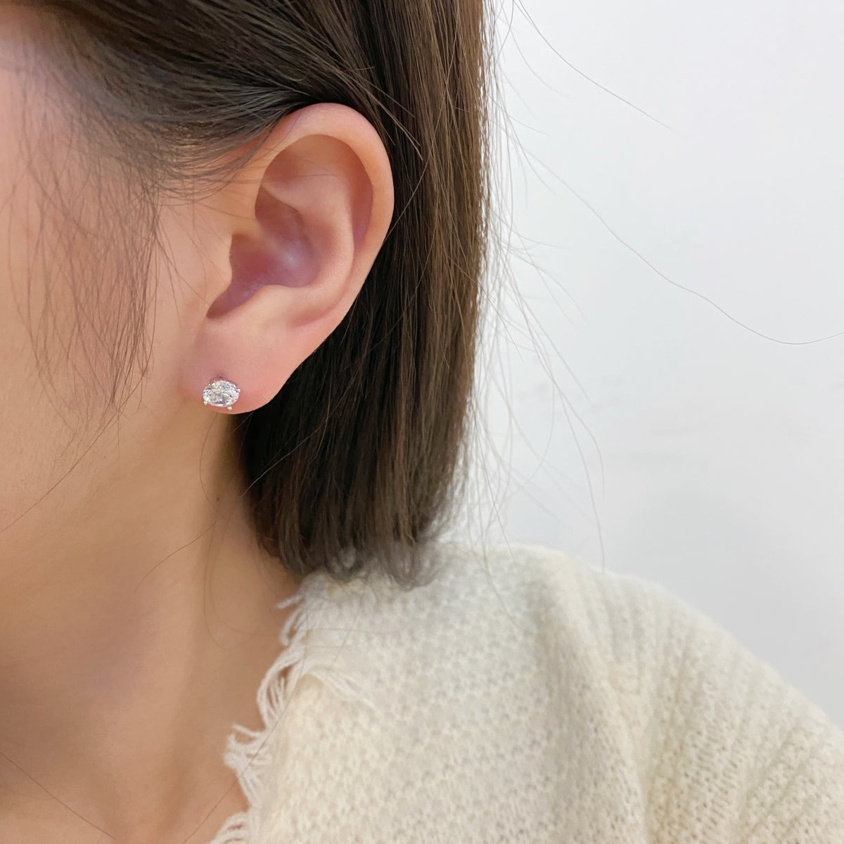 [Luxe Jewelry]Unique Round Shape Earrings