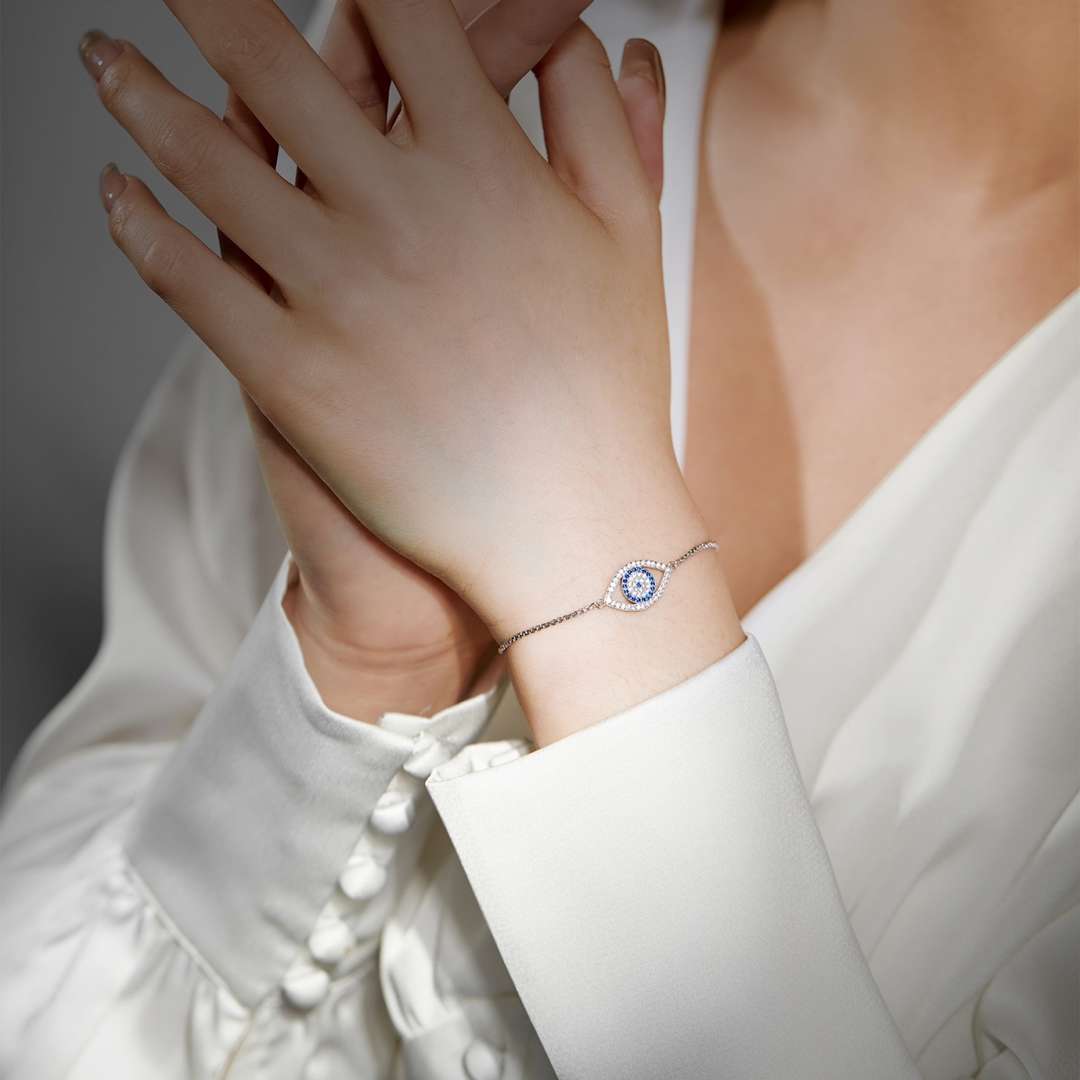 [Luxe Jewelry]Dazzling Eye Shape Necklace
