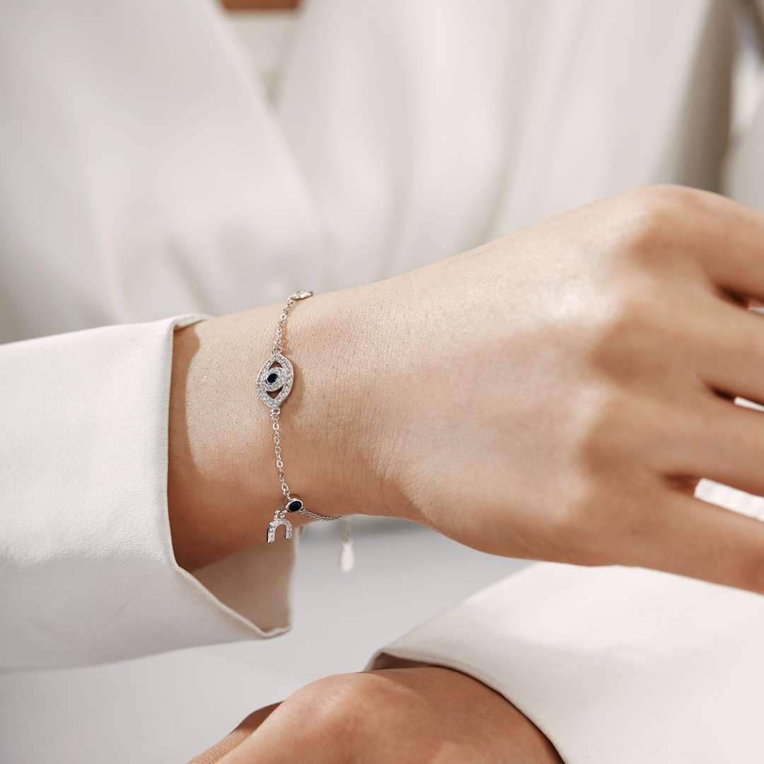 [Luxe Jewelry]Dainty Eye Shape Necklace