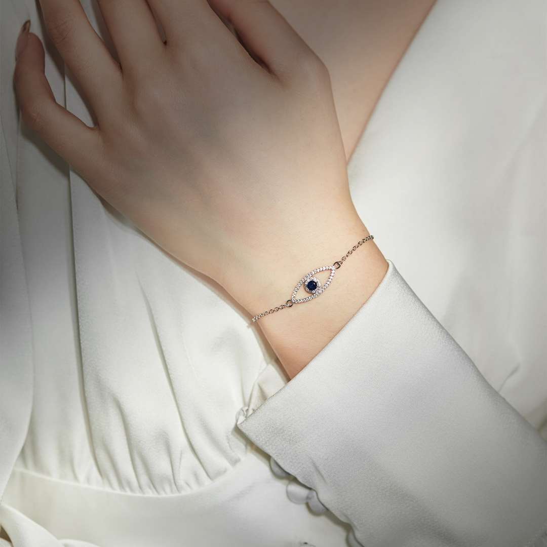 [Luxe Jewelry]Devil's Eye Hollow Design Bracelet
