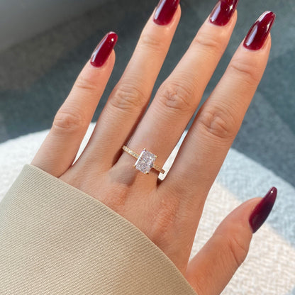 [Luxe Jewelry]2.0 Carat Dazzling Sparkling Radiant Cut Party Ring