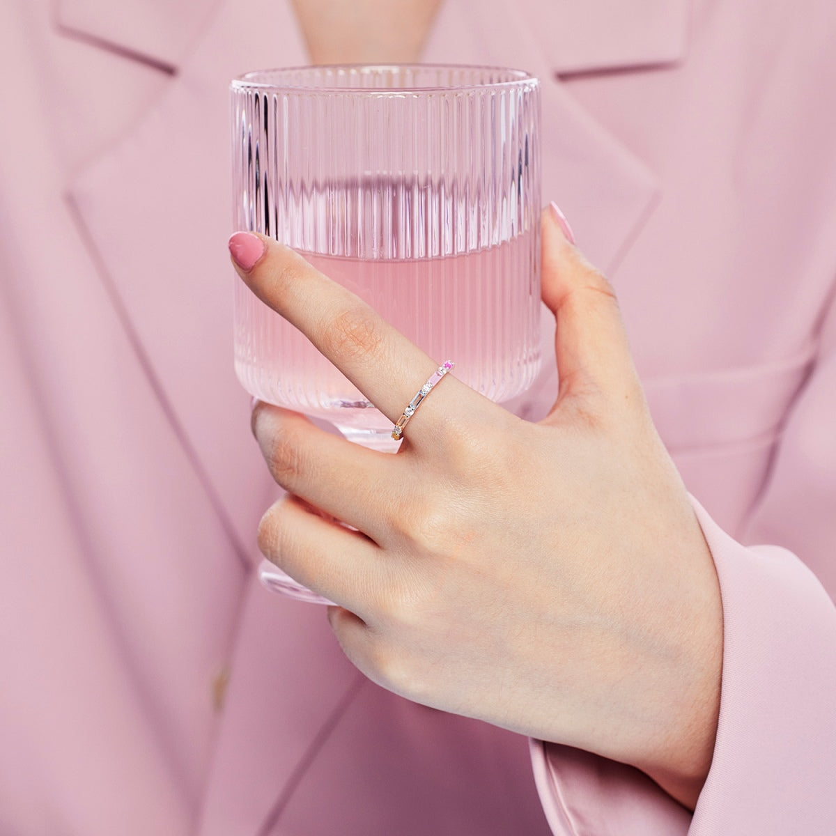 [Luxe Jewelry]Lively In Shades Elegant Radiant Cut Daily Ring