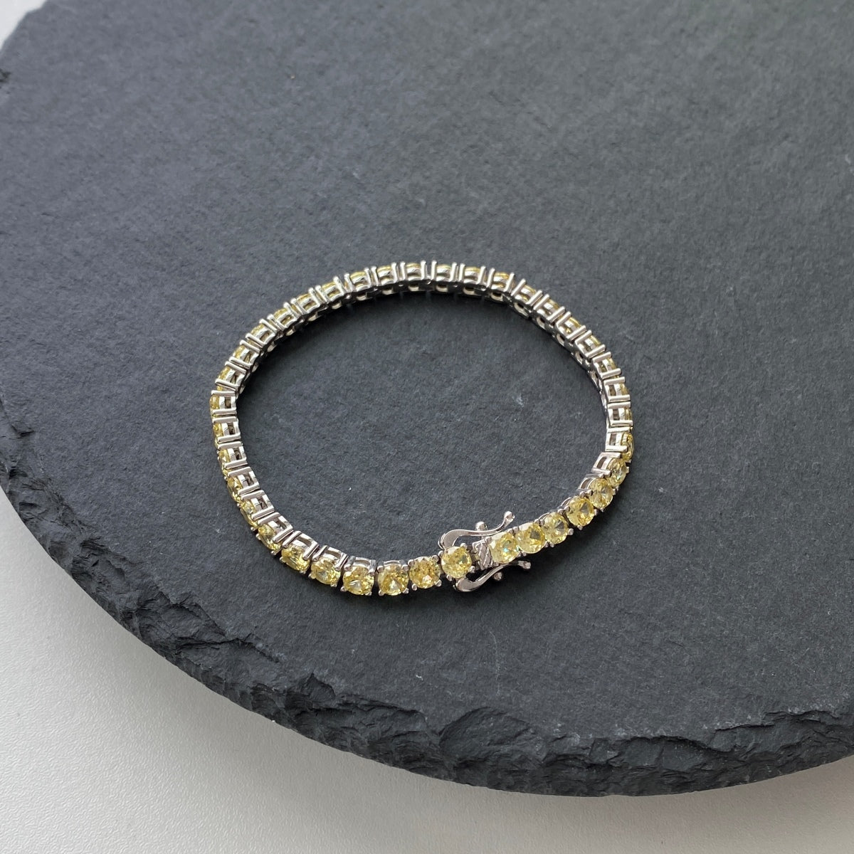 [Luxe Jewelry]Ornate Dazzling Round Cut Tennis Bracelet
