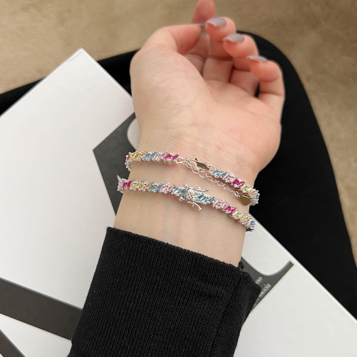 [Luxe Jewelry]Ornate Sparkling Multi Cut Party Bracelet