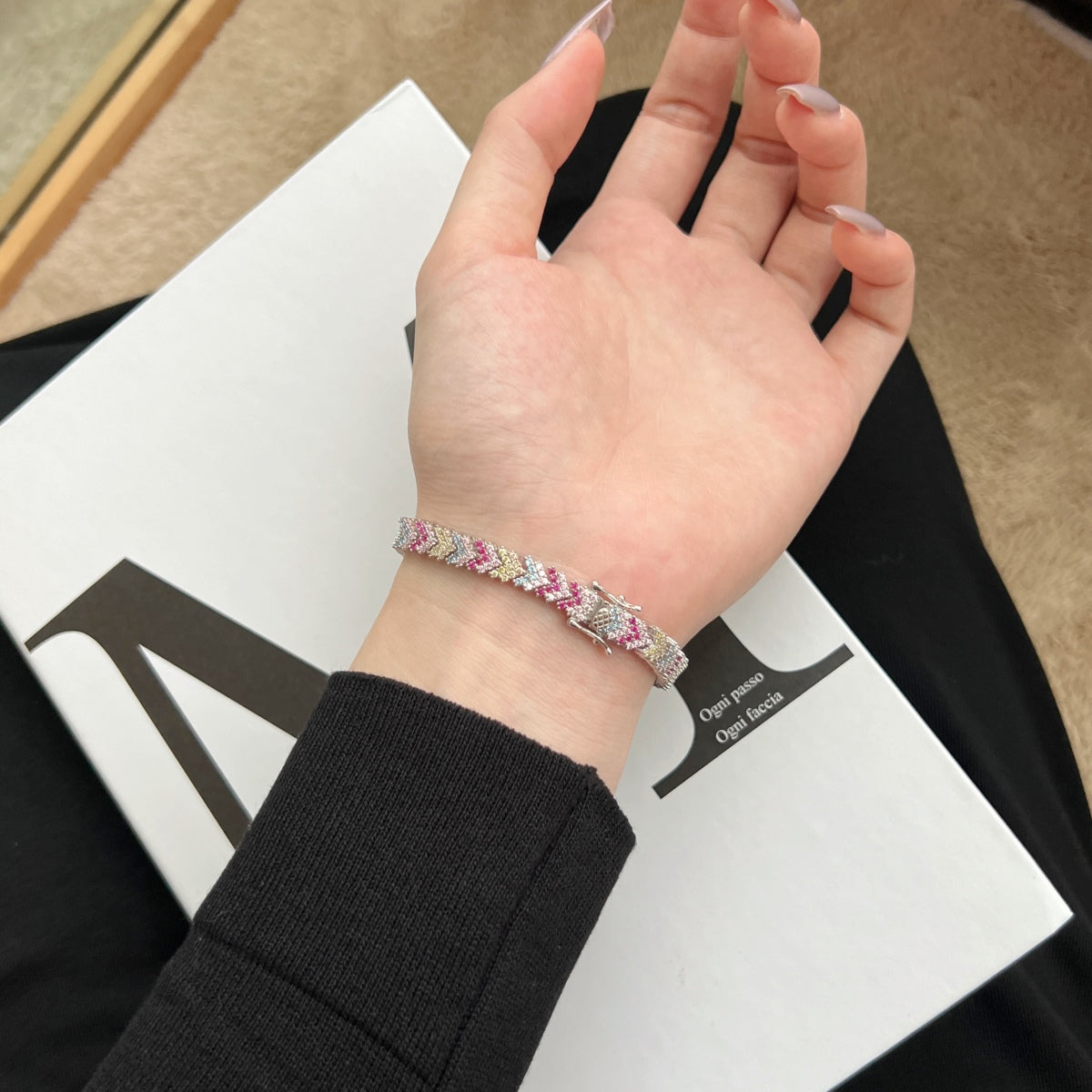 [Luxe Jewelry]Ornate Sparkling Round Cut Party Bracelet